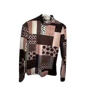 Geometric Pattern Long Sleeve Top